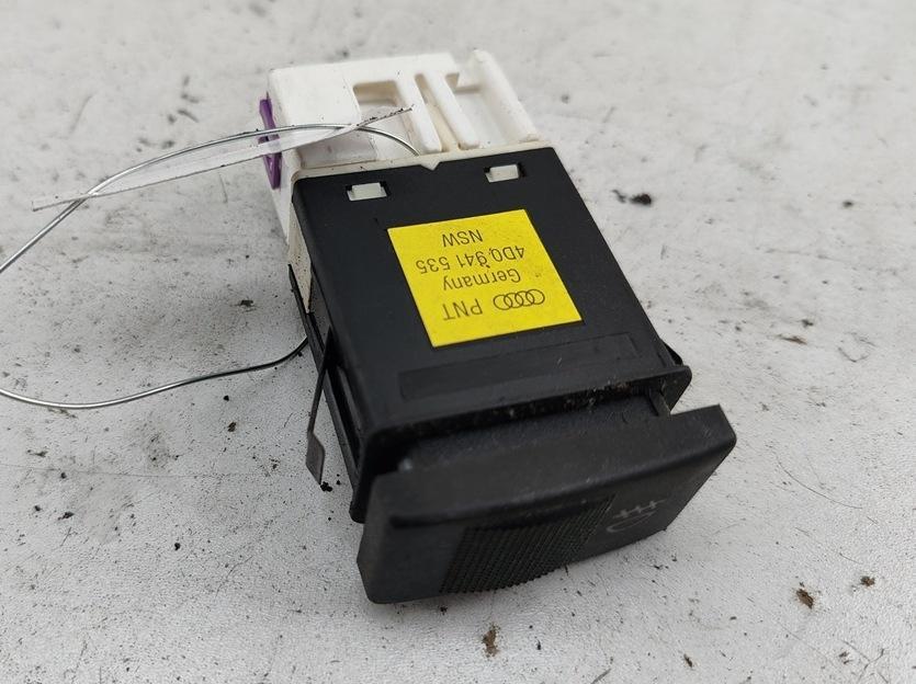 кнопка противотуманных фар Audi A4 B5 1998, 1.8 л., бензин, МКПП, жёлтый, универсал, 4D0941535