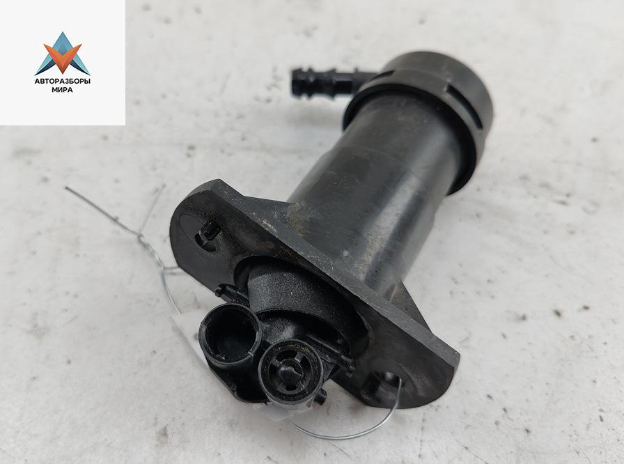 форсунка омывателя фары Audi A6 4F/C6 2004, 2.4 л., бензин, АКПП, серый, седан - фото №1