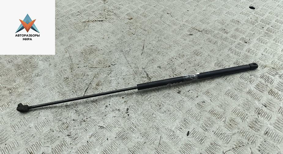 амортизатор капота Audi A6 4F/C6 2004, седан, 4F0823359A - фото №1