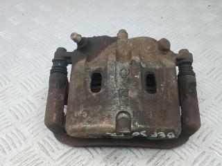 суппорт передний правый Nissan X-Trail T30 [рестайлинг] 2005, 2.2 л., DCi, дизель, МКПП, внедорожник 5 дв.