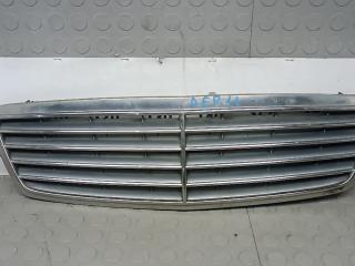 решетка радиатора Mercedes-Benz C-Класс W203/S203/CL203 2001, 2.2 л., D C200 CDI, дизель, АКПП, седан