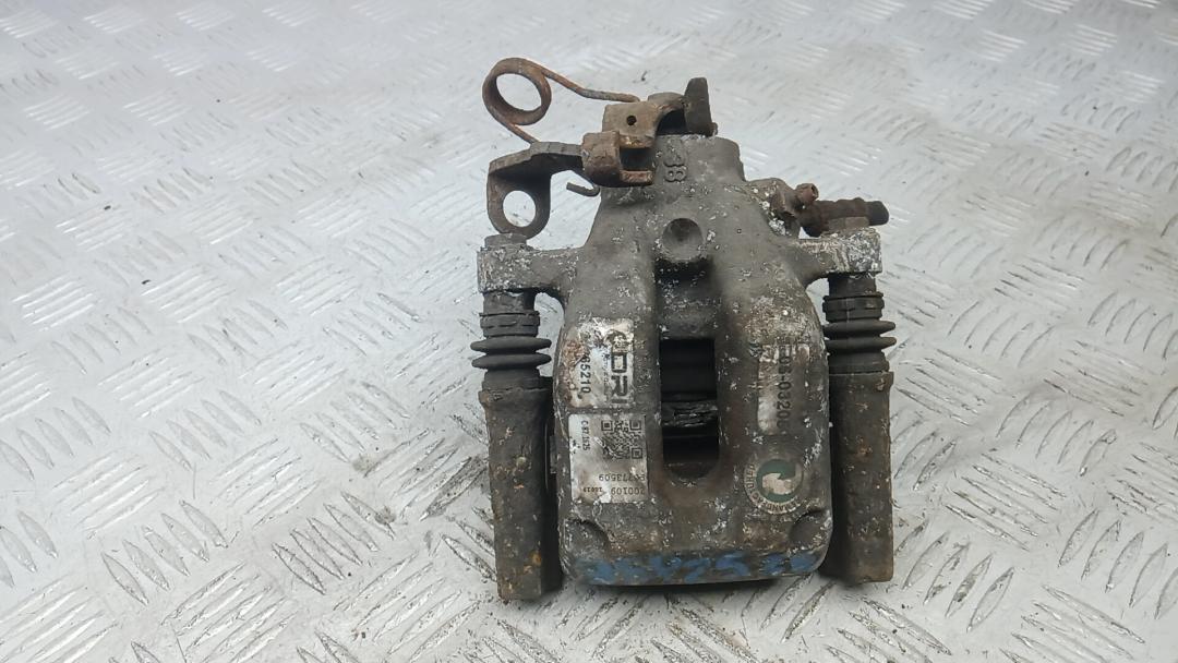 суппорт задний правый Citroen C5 2 поколение 2010, 2.0 л., дизель, МКПП, седан - фото №1