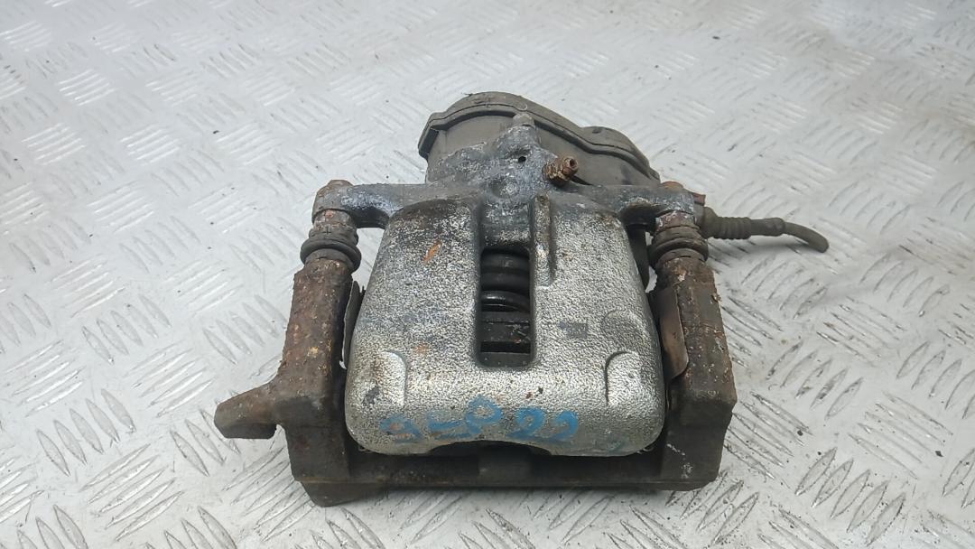 суппорт задний левый Audi A5 8T 2010, 1.8 л., бензин, МКПП, купе, 8K0615403B - фото №1