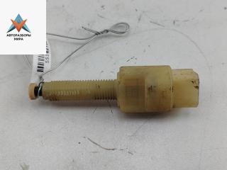 Датчик (включатель) стоп-сигнала Volkswagen Passat B5 1999, 1.6 л., бензин, МКПП, зелёный, универсал, 4A0945515