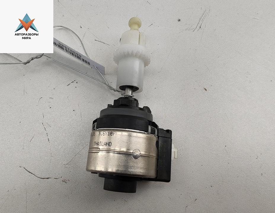 корректор фар Volkswagen Passat B6 2007, 2.0 л., бензин, МКПП, синий, универсал, 89022080 - фото №1