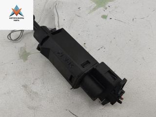 Датчик (включатель) стоп-сигнала Volkswagen Bora 1 поколение 1999, 1.6 л., бензин, МКПП, серый, седан, 1H0927189