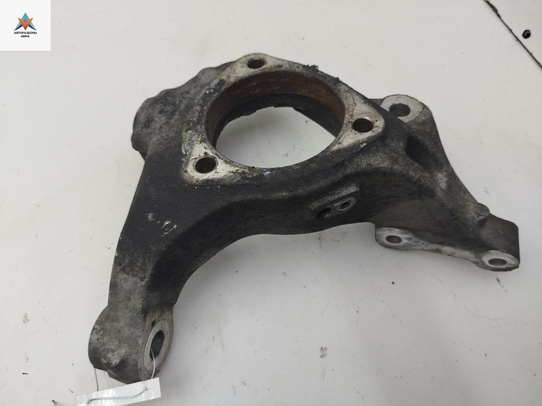 Кулак (корпус ступицы) передний левый Opel Insignia 1 поколение (A) 2009, 2.8 л., бензин, АКПП, серый, универсал, 13243519 - фото №1