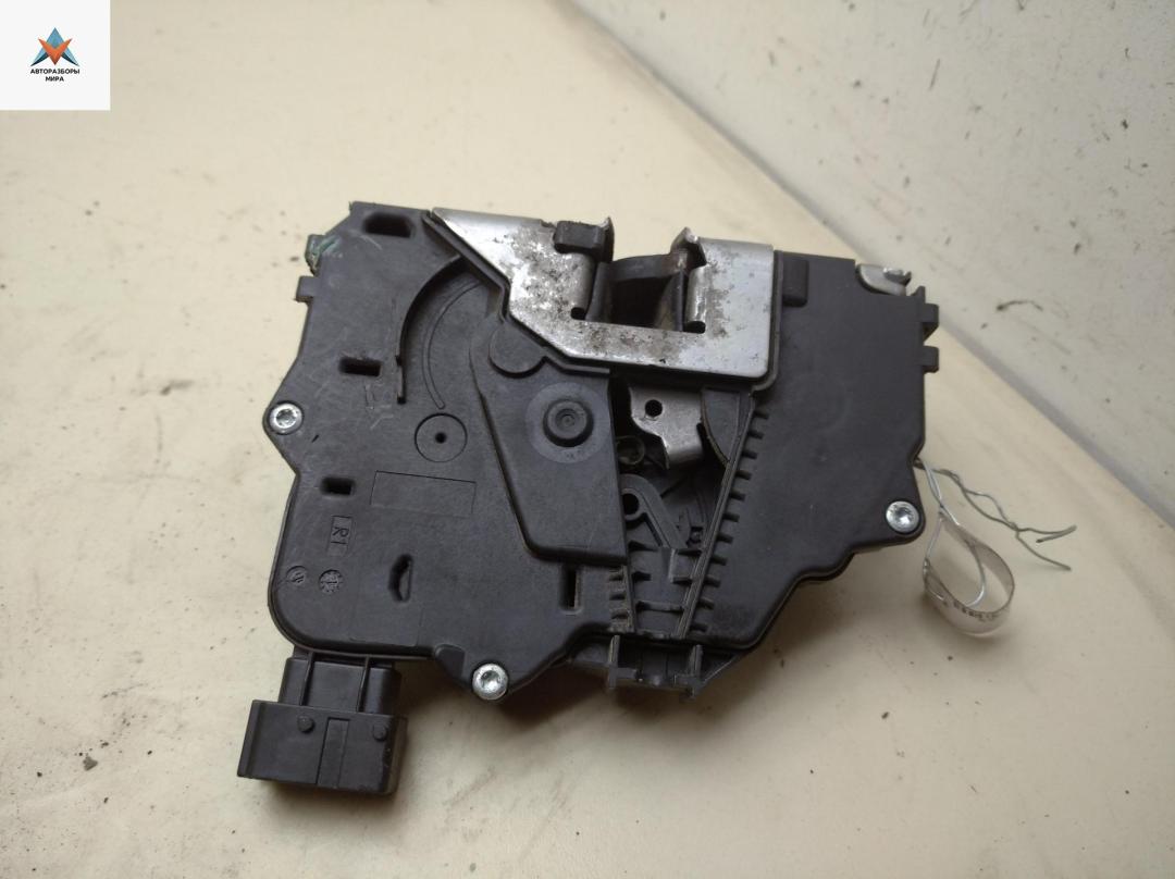 замок двери задней правой Citroen Jumper 2 поколение 2007, 2.2 л., дизель, МКПП, белый, микроавтобус, 1345728080 - фото №1