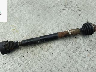полуось передняя правая (приводной вал, ШРУС) Volkswagen Passat B6 2005, 1.6 л., бензин, МКПП, серый, универсал