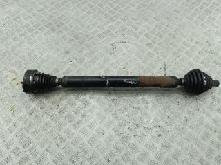 полуось передняя правая (приводной вал, ШРУС) Volkswagen Passat B6 2007, 2.0 л., бензин, МКПП, синий, универсал