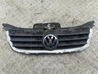 решетка радиатора Volkswagen Touran 1 поколение 2005, красный, минивэн