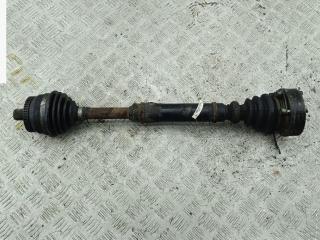 полуось передняя правая (приводной вал, ШРУС) Volkswagen Passat B5 1998, 1.8 л., бензин, МКПП, синий, универсал