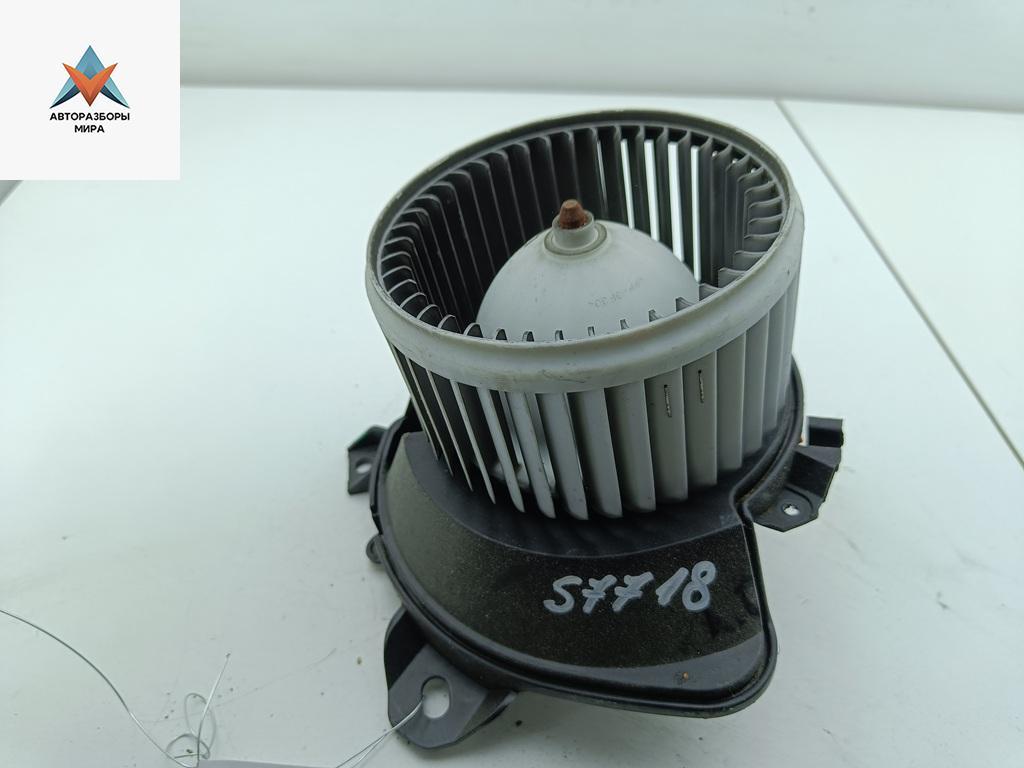 моторчик печки Opel Corsa D 2009, 1.2 л., бензин, МКПП, чёрный, хетчбэк 5 дв., 164230100 - фото №1