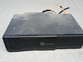 CD-чейнджер Mercedes-Benz S-Класс W220 [рестайлинг] 2004, 3.2 л., D S320 CDI, дизель, АКПП, седан, A2208274642