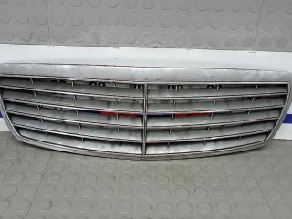 решетка радиатора Mercedes-Benz E-Класс W211/S211 2004, 2.7 л., D E270 CDI, дизель, АКПП, седан