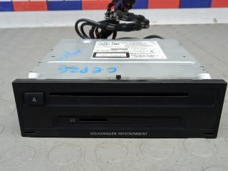 навигация Volkswagen Golf 7 поколение 2013, 1.6 л., дизель, МКПП, хетчбэк 5 дв., 5G0035820A