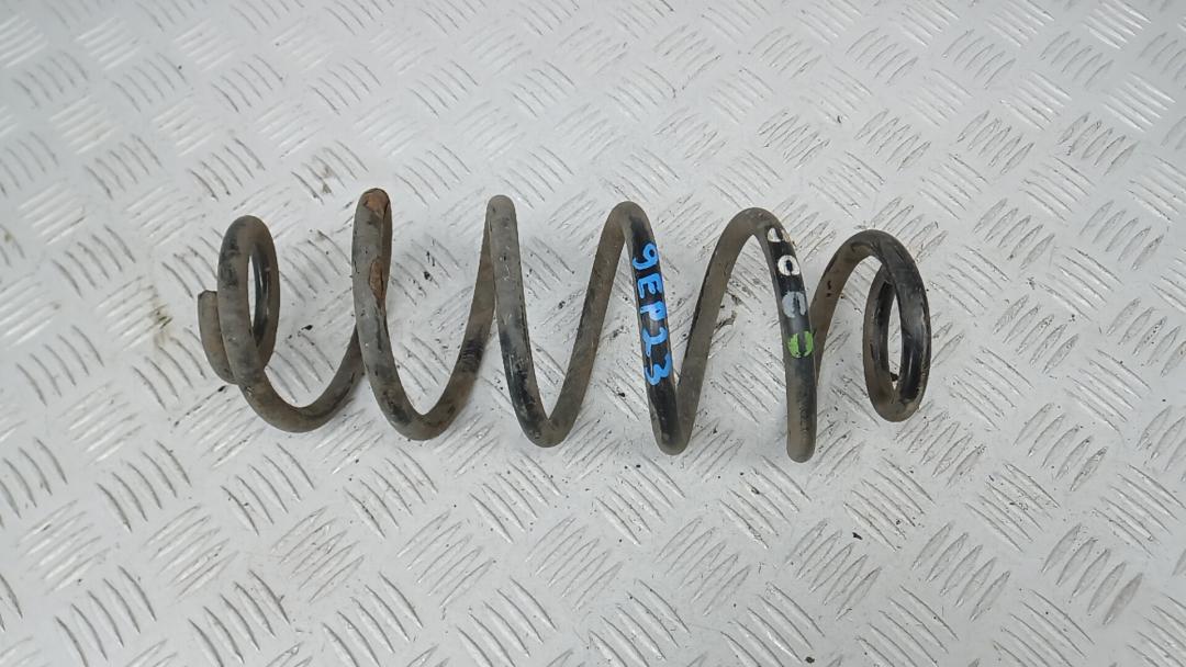 пружина задняя Audi A4 B8/8K 2008, 3.0 л., дизель, АКПП, универсал, 8K0511115HB - фото №1