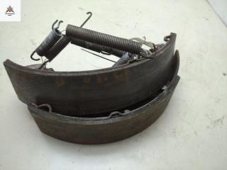 Колодки тормозные задние Volkswagen Transporter T4 1991, 1.9 л., дизель, МКПП, белый, микроавтобус