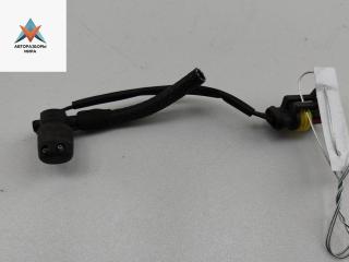 форсунка омывателя лобового стекла Opel Omega B [рестайлинг] 2000, 2.5 л., бензин, МКПП, серый, универсал, 2402703