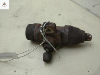 цилиндр тормозной рабочий Volkswagen Transporter T4 1991, 1.9 л., дизель, МКПП, белый, микроавтобус