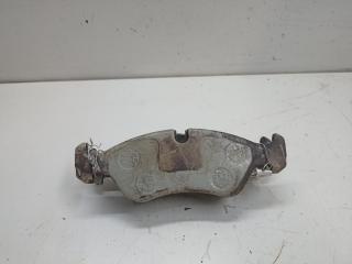 Колодки тормозные передние Opel Vectra B 1995, 1.8 л., бензин, АКПП, жёлтый, седан