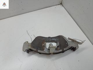 Колодки тормозные передние Opel Vectra B 1995, 1.8 л., бензин, АКПП, жёлтый, седан