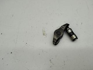 коромысло клапана (рокер) Volkswagen Passat B6 2008, 1.8 л., бензин, МКПП, чёрный, универсал, INA