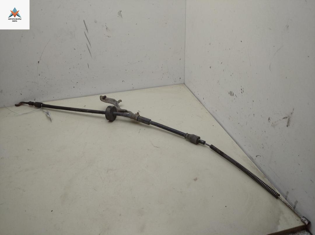 трос ручника Volkswagen Transporter T4 1991, 1.9 л., дизель, МКПП, белый, микроавтобус - фото №1