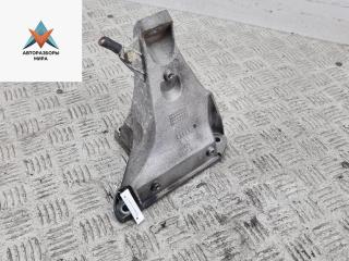 кронштейн двигателя Volkswagen Passat B5 [рестайлинг] 2001, 2.0 л., бензин, МКПП, синий, универсал, 8D0199308AB