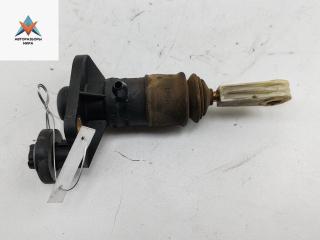 цилиндр сцепления главный Audi A4 B5 [рестайлинг] 1998, 1.8 л., бензин, МКПП, жёлтый, универсал, 8E1721401