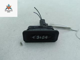 кнопка открытия багажника Renault Scenic 2 поколение [рестайлинг] 2006, 1.9 л., дизель, МКПП, чёрный, минивэн, 8200076258
