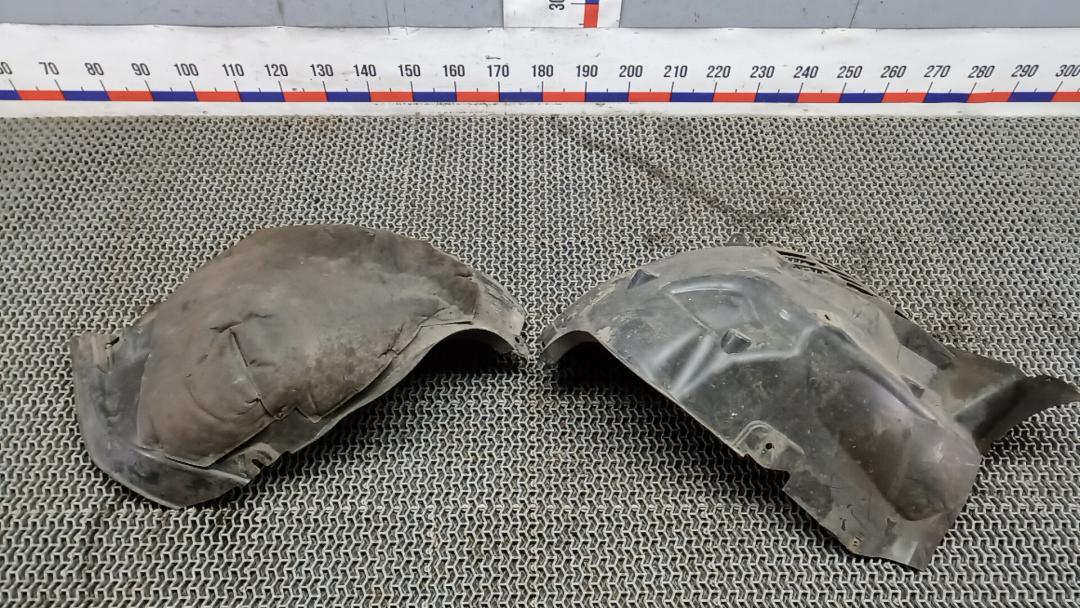 Подкрылок передний левый Land Rover Range Rover Evoque L551 2018, 2.0 л., дизель, МКПП, внедорожник 5 дв. - фото №1