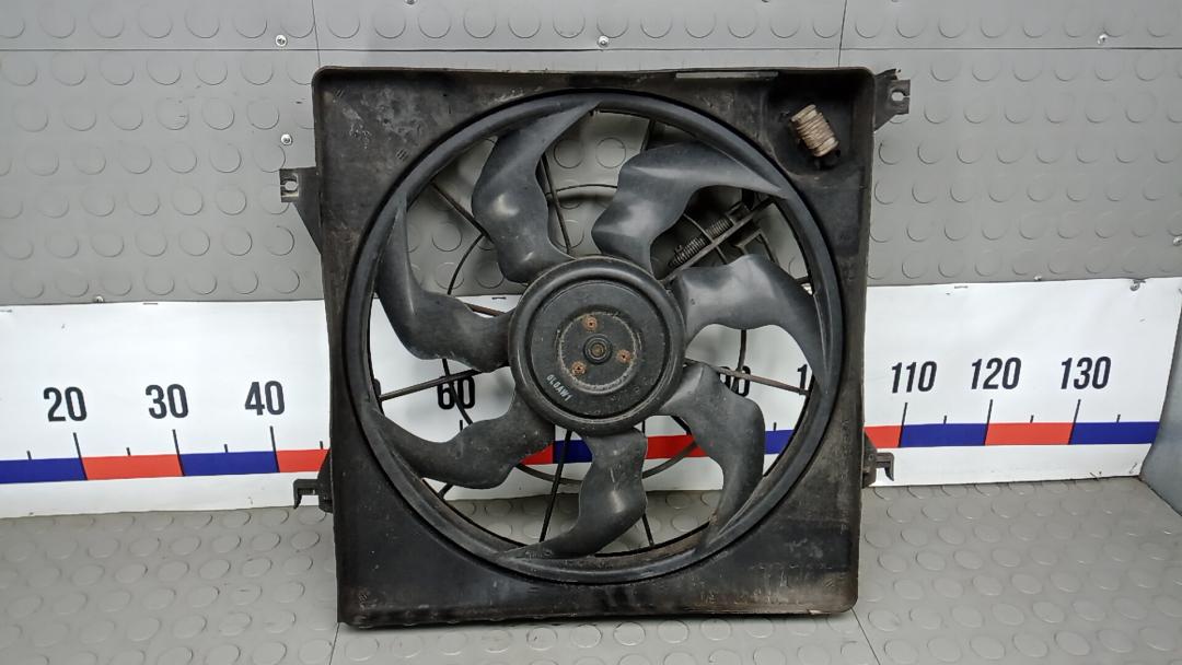 вентилятор радиатора Kia Sportage 3 поколение 2011, 1.7 л., дизель, МКПП, внедорожник 5 дв., 253802Y000 - фото №1