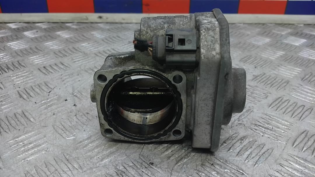 заслонка дроссельная Opel Astra J 2009, 1.7 л., дизель, МКПП, хетчбэк 5 дв., 898105210 - фото №1