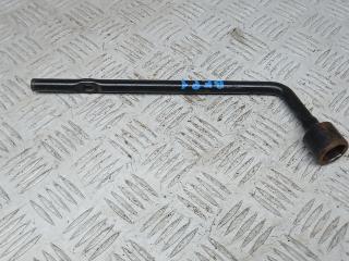 ключ колесный (балонный) Kia Sportage 3 поколение 2011, 1.7 л., дизель, МКПП, внедорожник 5 дв., 091314D000