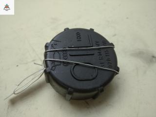 пробка маслозаливная Volkswagen Transporter T4 1991, 1.9 л., дизель, МКПП, белый, микроавтобус, 070115319