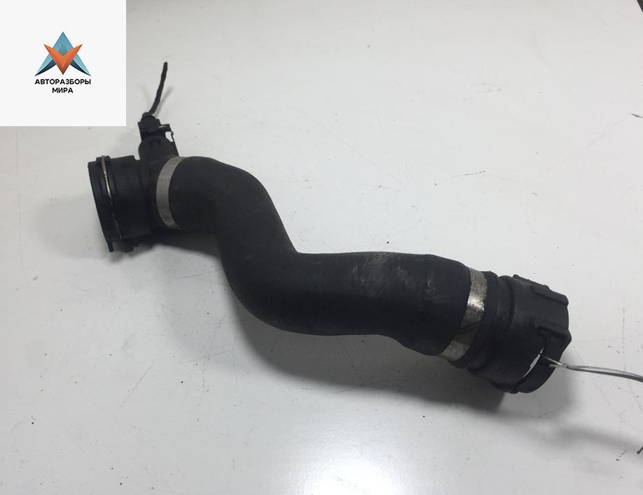 патрубок радиатора BMW 1 серия E81/E82/E87/E88 2006, 1.6 л., бензин, 7526391 - фото №1