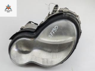 фара левая Mercedes-Benz C-Класс W203/S203/CL203 2000, 2.2 л., дизель, МКПП, серый, седан, 2038200161