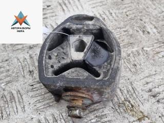 подушка крепления КПП Volkswagen Passat B5 1998, 1.6 л., бензин, МКПП, синий, универсал, 8D0399151H