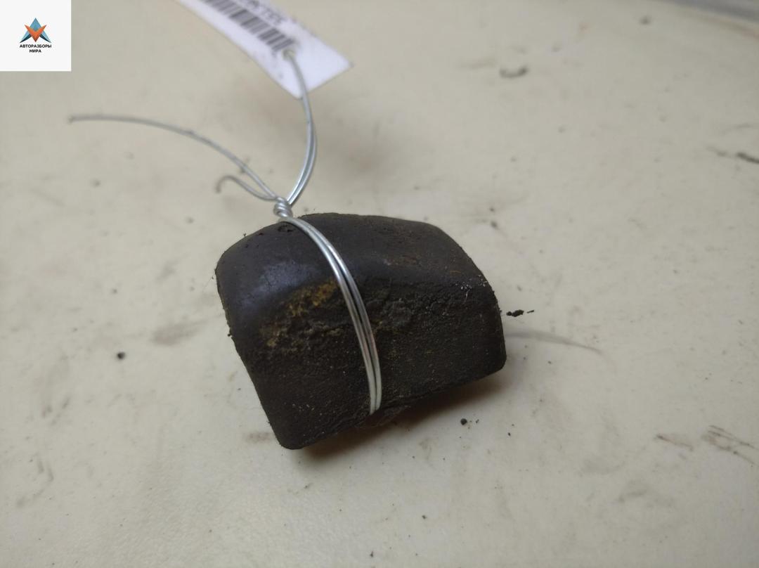 кронштейн радиатора Volkswagen Transporter T4 1991, 1.9 л., дизель, МКПП, белый, микроавтобус, 701121276B - фото №1