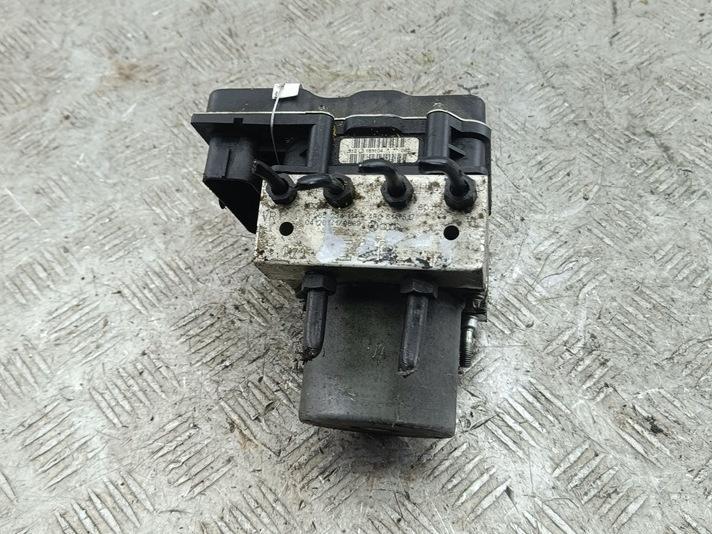 блок ABS Audi A6 C6 2004, 2.4 л., бензин, АКПП, серый, седан, 4F0910517D