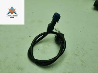 датчик детонации Volkswagen Passat B5 1999, 1.8 л., бензин, МКПП, синий, универсал, 054905377G