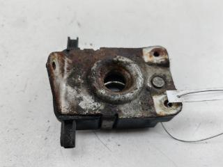 замок капота BMW 3 E46 2000, 2.0 л., бензин, АКПП, чёрный, седан, 8203859