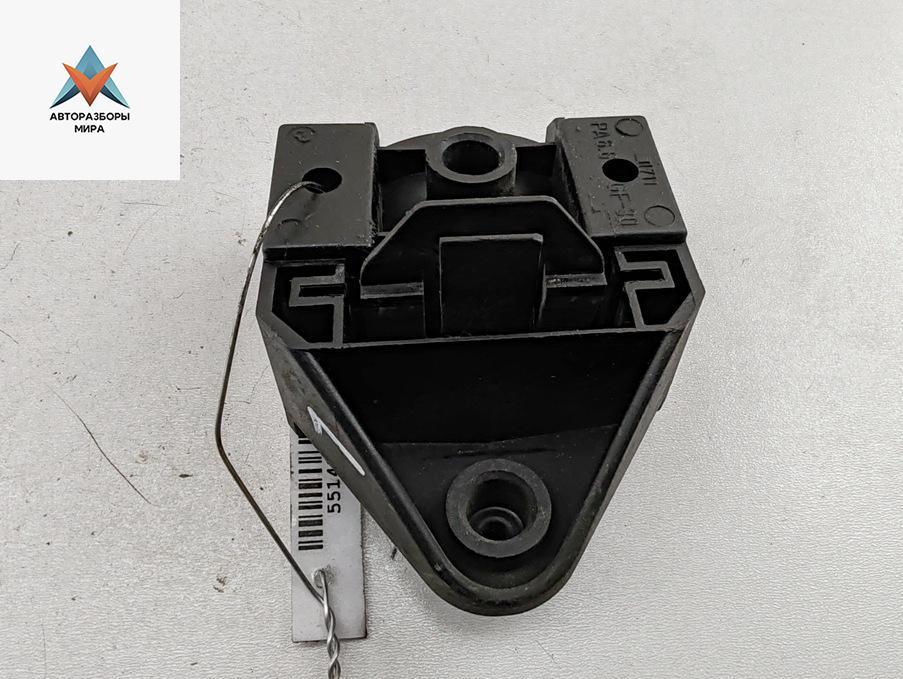 кронштейн радиатора BMW 3 серия E36 1993, 2.0 л., бензин, АКПП, серый, седан, 17223338 - фото №1