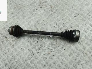 полуось передняя левая (приводной вал, ШРУС) Volkswagen Passat B5 1999, 1.6 л., бензин, МКПП, синий, универсал