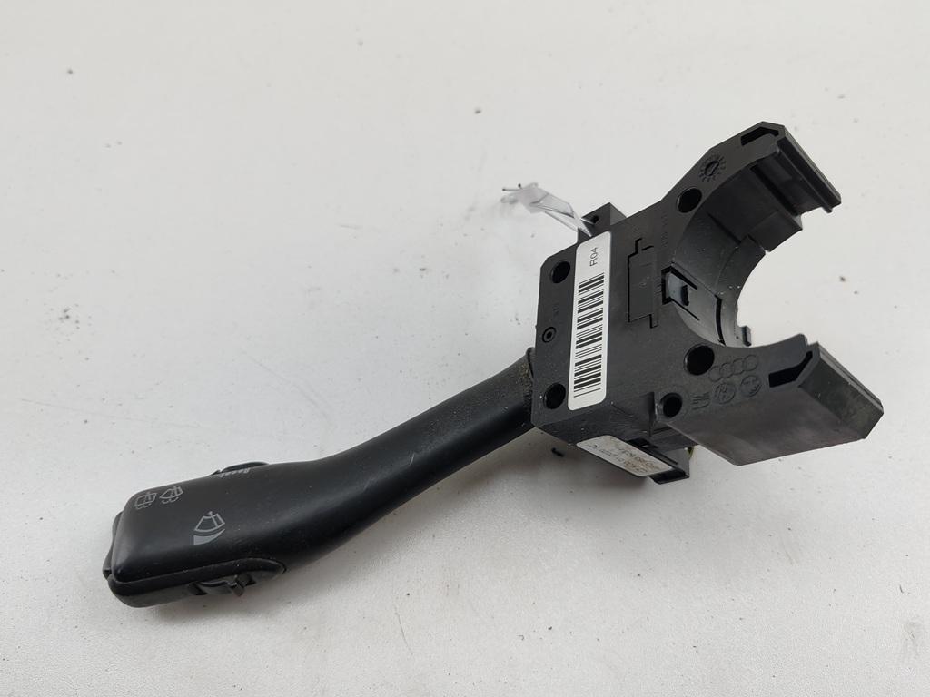 переключатель дворников Volkswagen Sharan 2001, 2.0 л., бензин, МКПП, зелёный, минивэн, 4B0953503