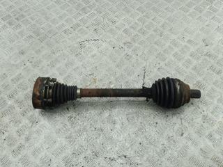 полуось передняя левая (приводной вал, ШРУС) Volkswagen Passat B6 2007, 2.0 л., бензин, МКПП, синий, универсал