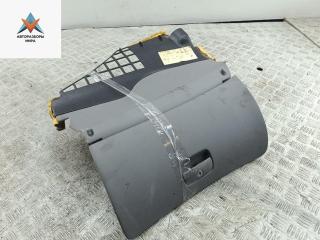 бардачок Volkswagen Passat B5 1998, 1.8 л., бензин, МКПП, зелёный, универсал