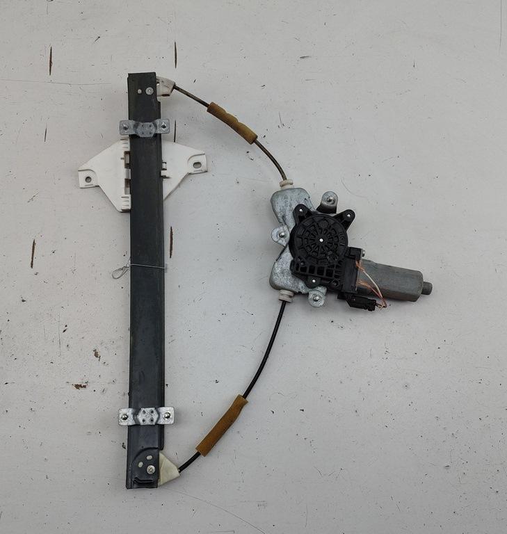 стеклоподъемник электрический задний правый SsangYong Rodius 2007, 2.7 л., дизель, АКПП, чёрный, минивэн