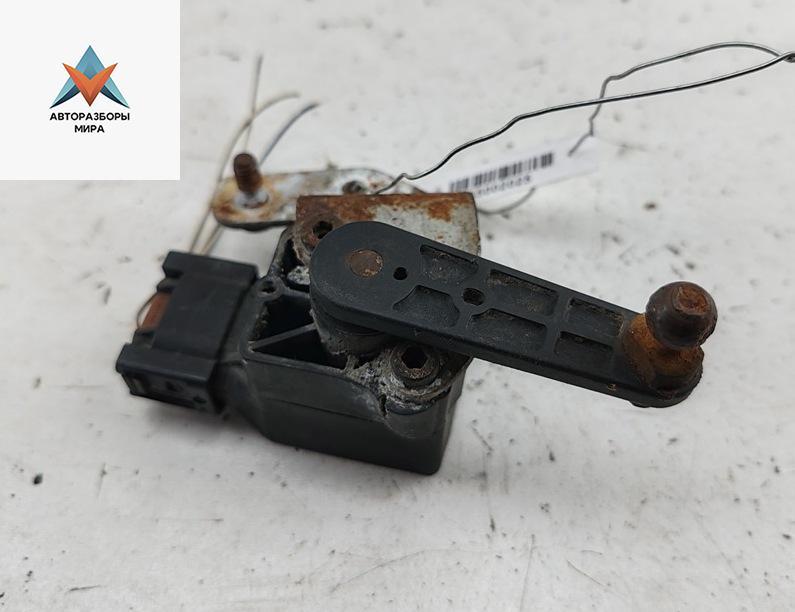 датчик дорожного просвета BMW 5 серия E60/E61 2006, 2.5 л., бензин, АКПП, серый, седан, 6776605 - фото №1